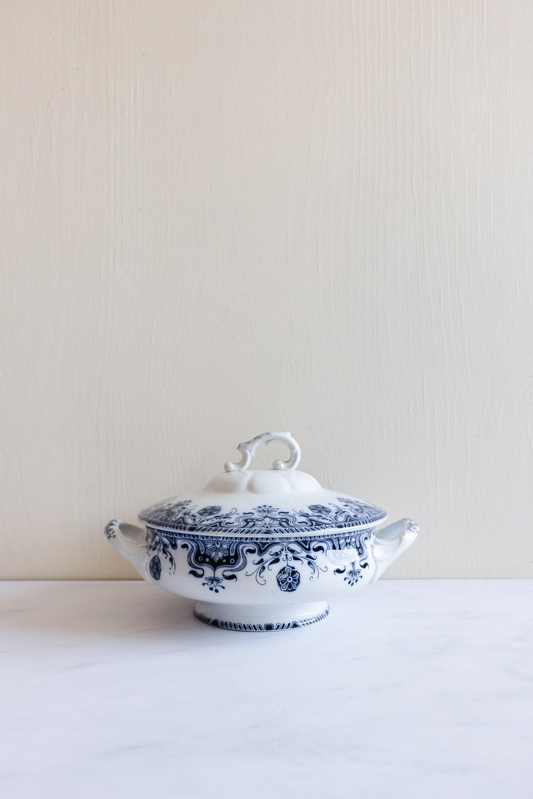 42 piece antique french badonviller dish set