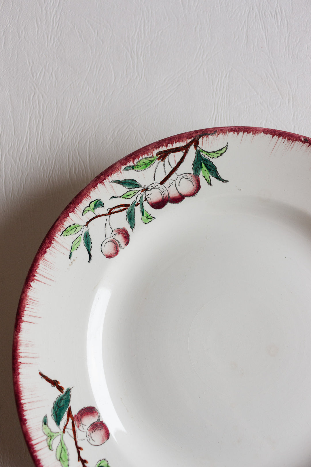 1930s digoin sarreguemines "cérises" cake plate