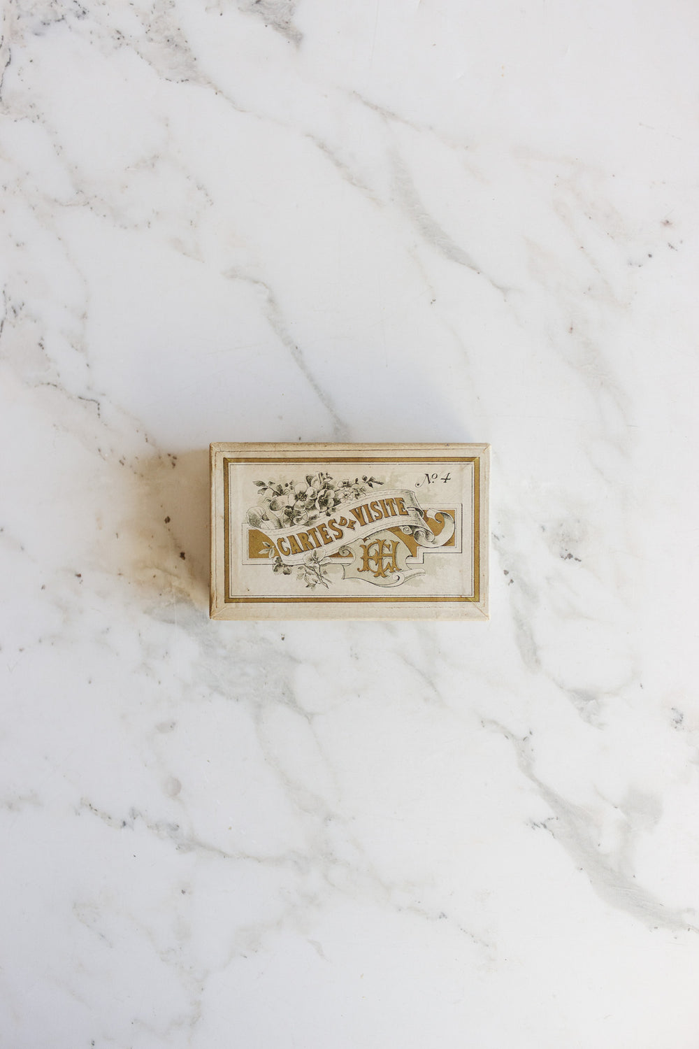 antique box of unused "cartes de visite" (visiting cards) in original illustrated box