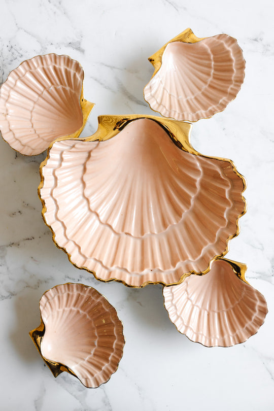 turn of the century french "porcelaine de paris, coquillages roses" hors d'oeuvres plates