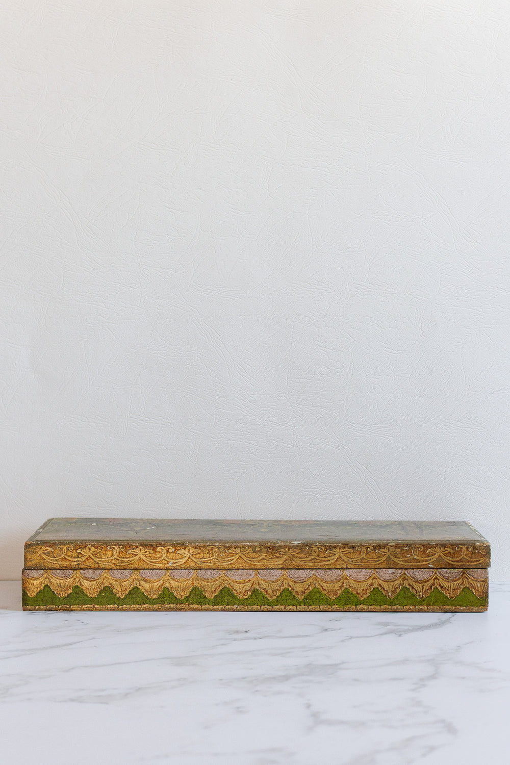 1940s italian long florentine gold leaf box