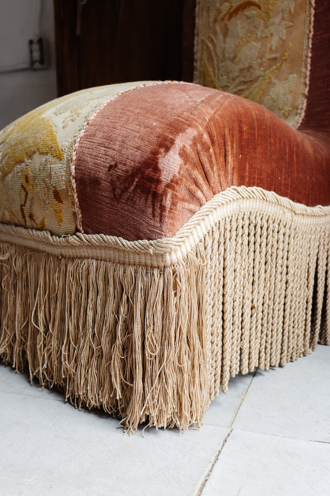 Napoleon III scrollback slipper chair