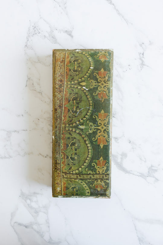 1940s italian long florentine gold leaf box