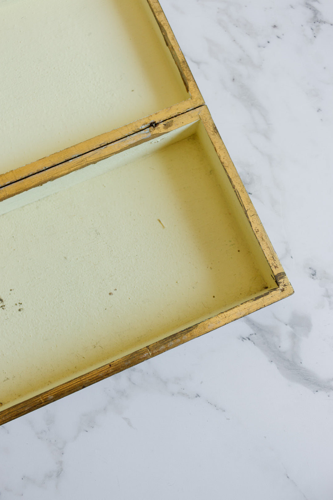 1940s italian long florentine gold leaf box