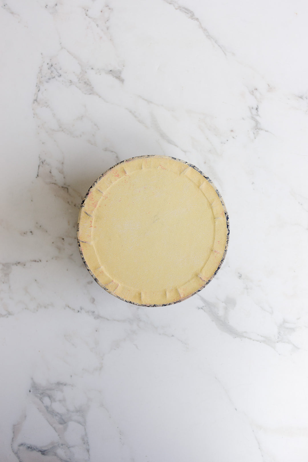 vintage french petite "cream toile de jouy" hat box