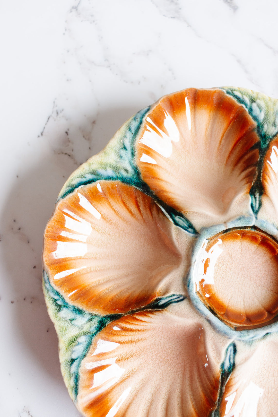 rare antique french Sarreguemines pink & burgundy majolica oyster plate