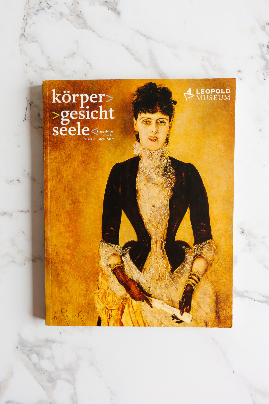 German book, “body, face, soul - Images of women from the 16th to the 21st century”