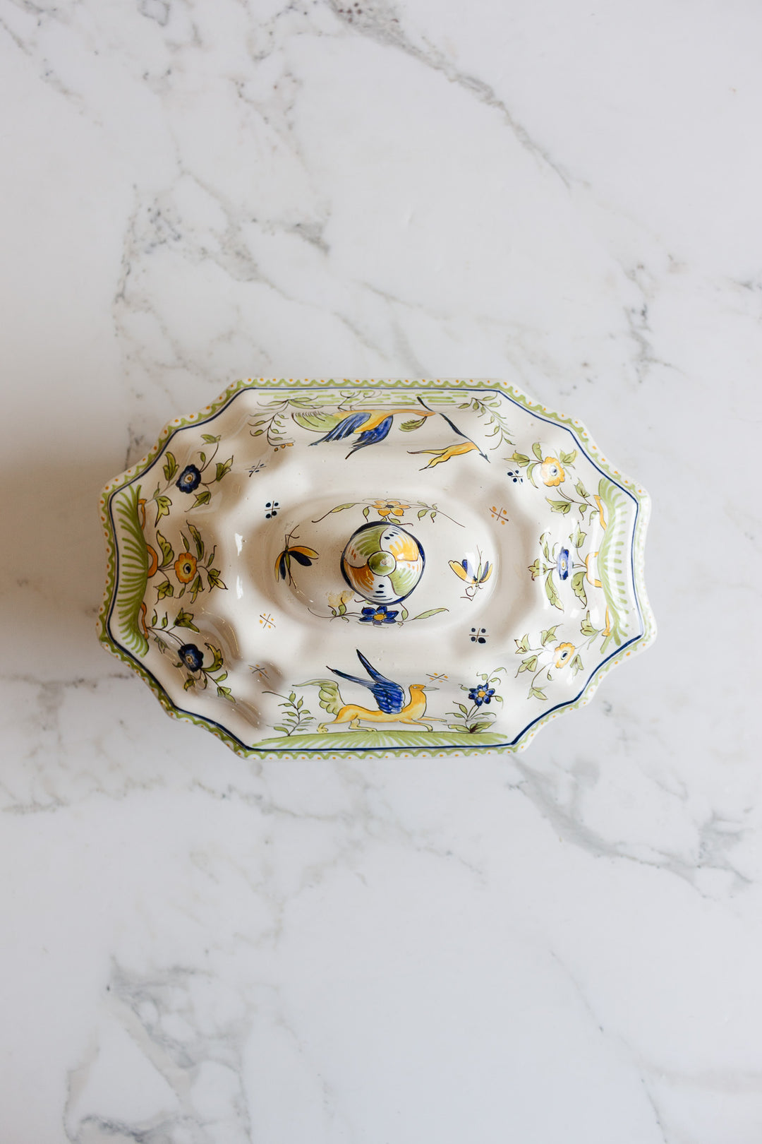 19th century french faïence moustiers soupière