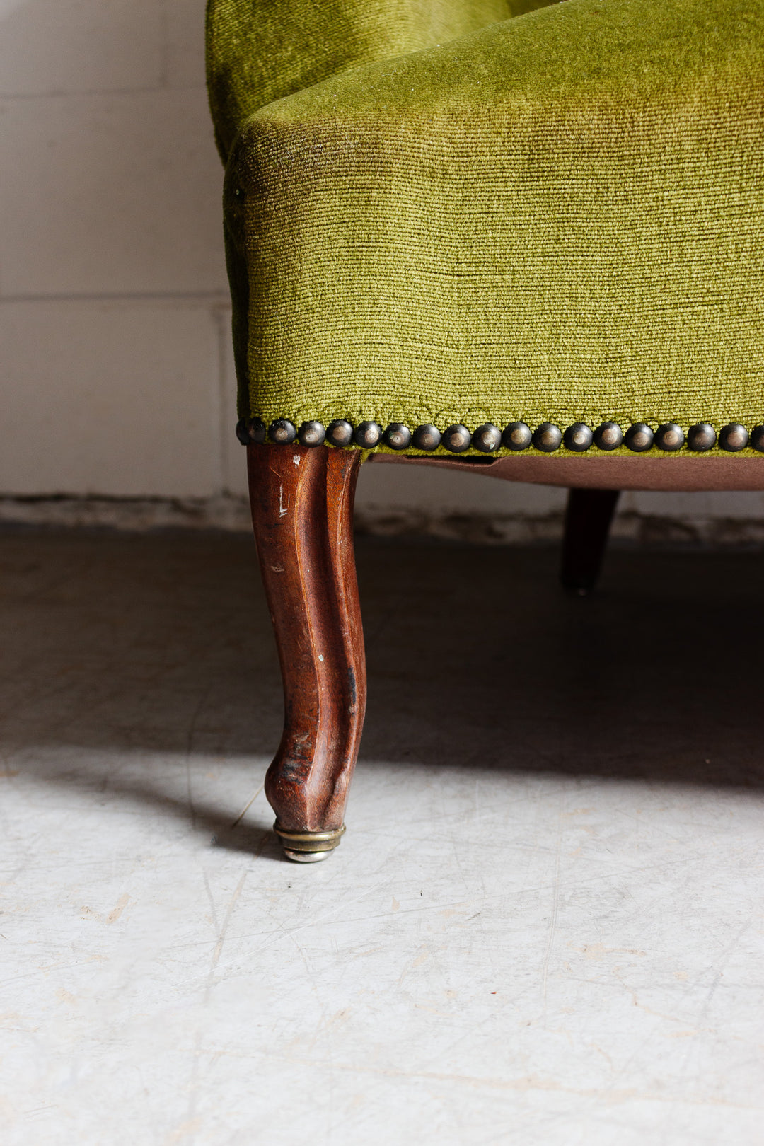 antique french olive green crapaud banquette