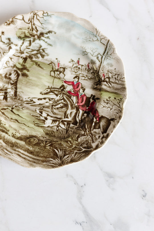 vintage johnson brothers "tally ho" bread plates