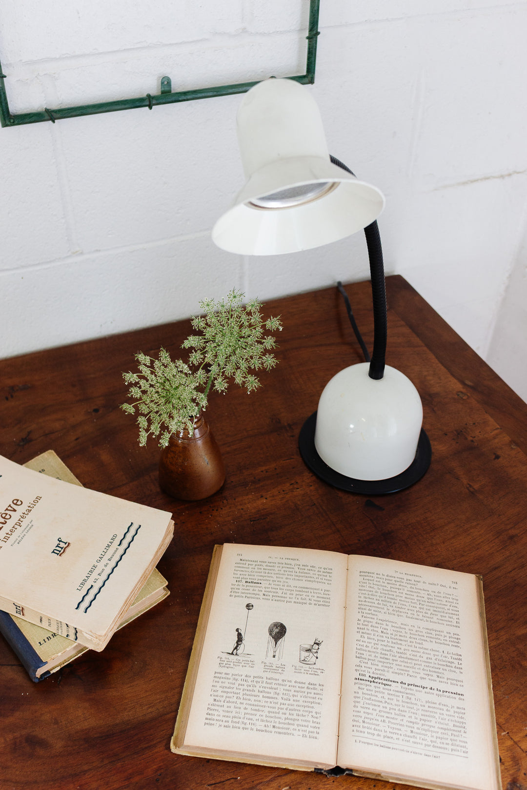 vintage veneta lumi postmodern desk lamp