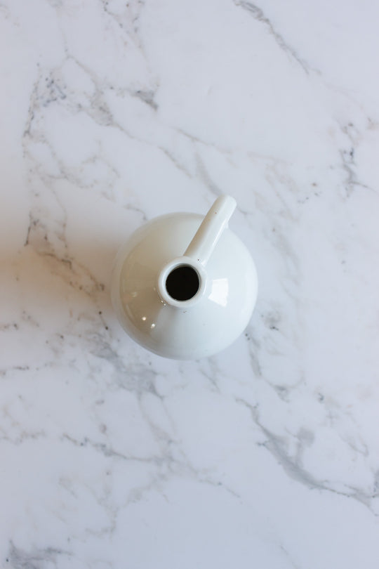 vintage English signed studio pottery vessel, no. 071