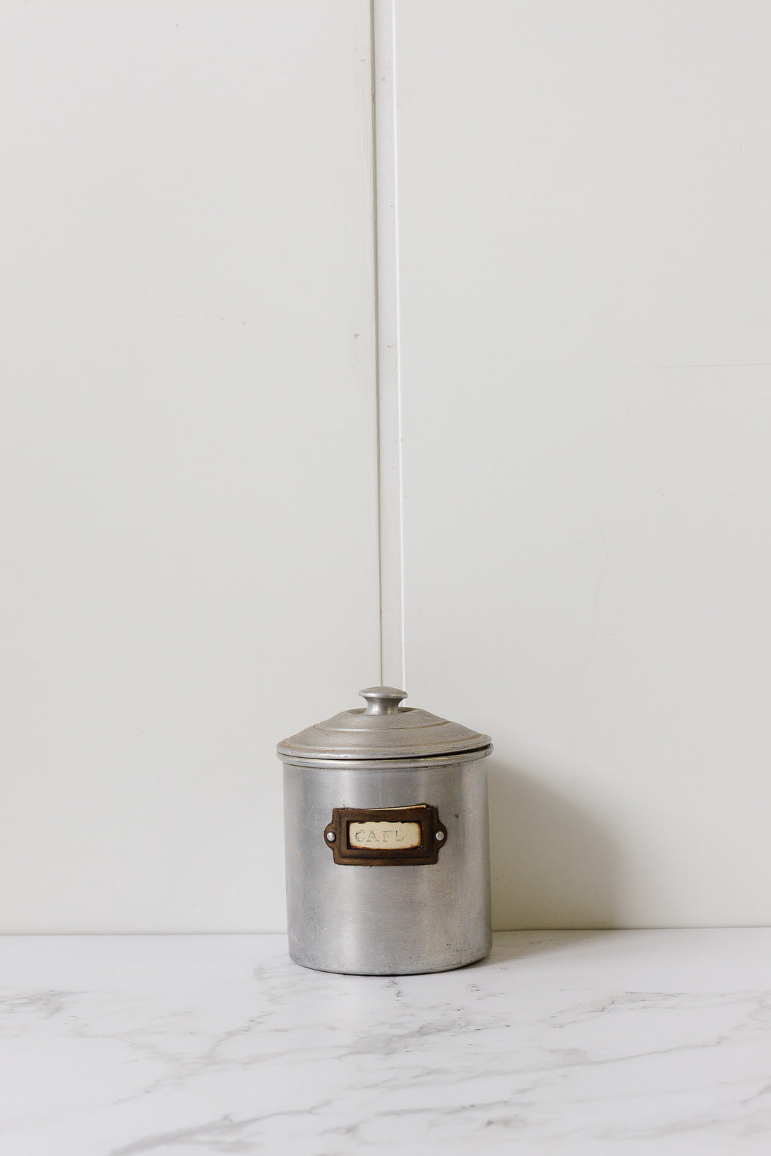 set of 6 graduated tin kitchen canisters