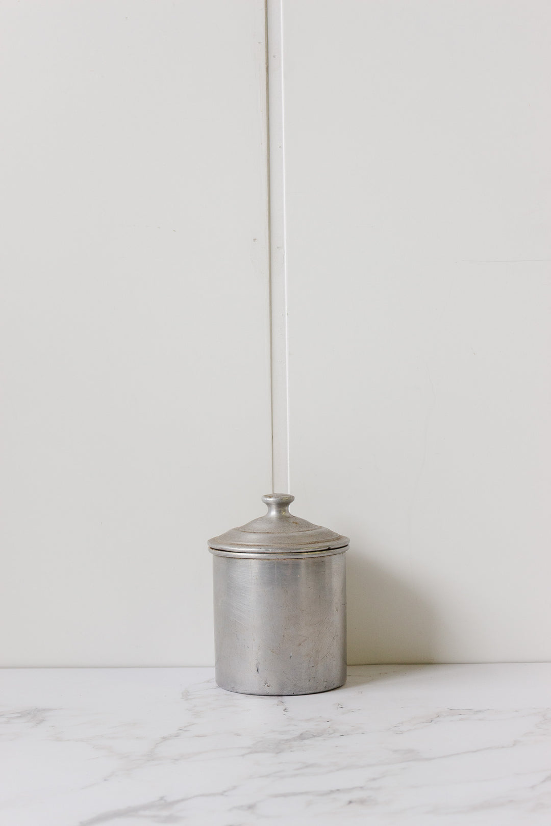 set of 6 graduated tin kitchen canisters