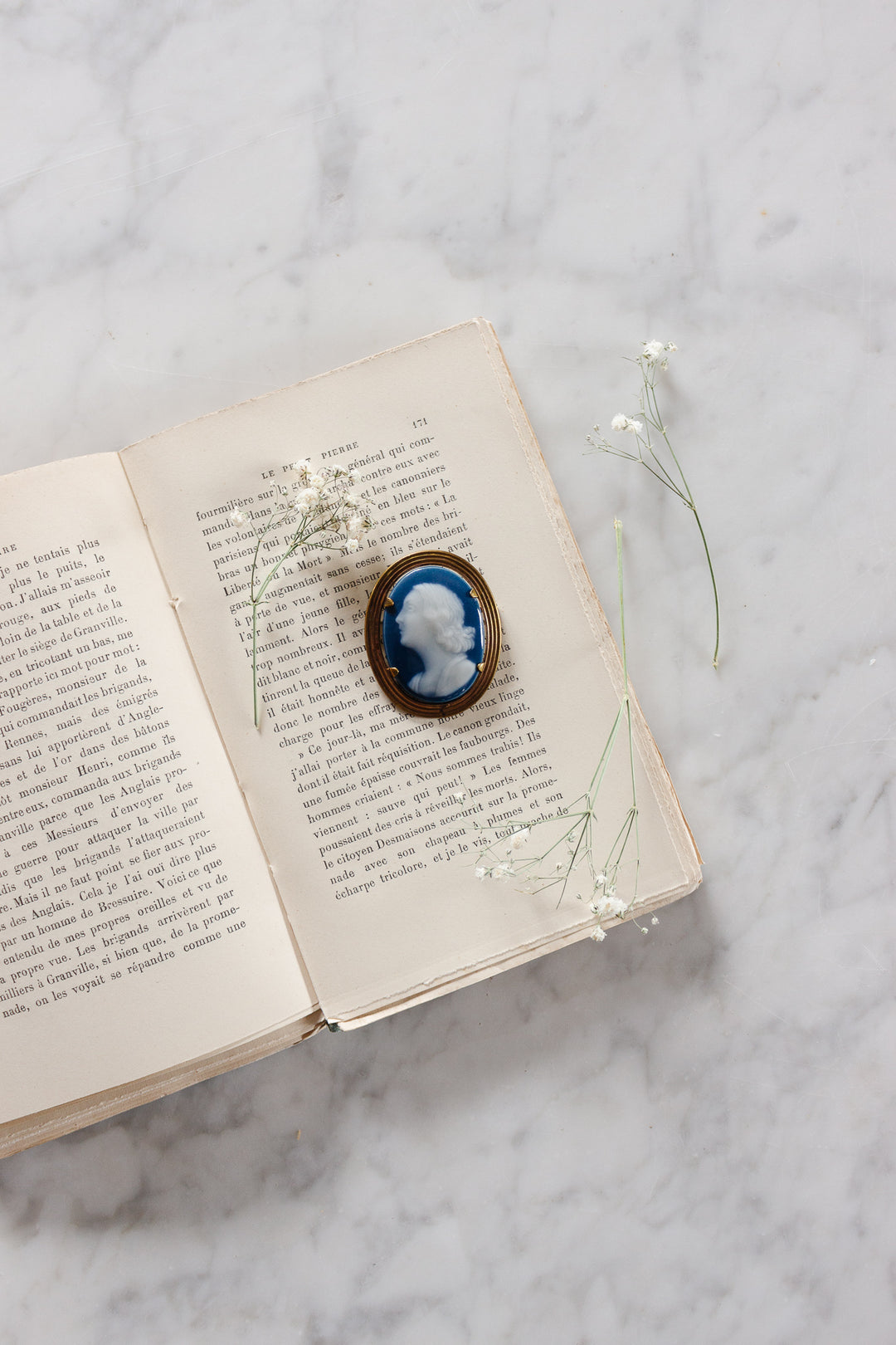 1930s french limoges cameo brooch