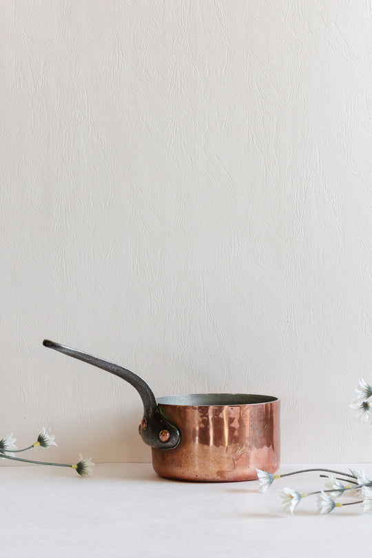 vintage french copper pot
