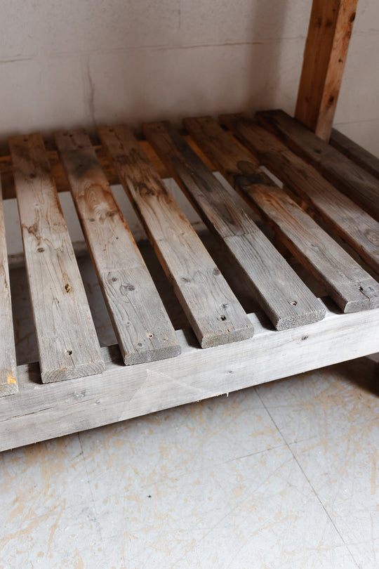 vintage enamel farmhouse sink