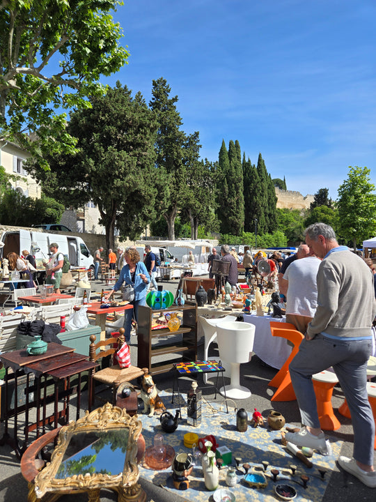 Concierge Sourcing : A Curated Parcel of French Treasures