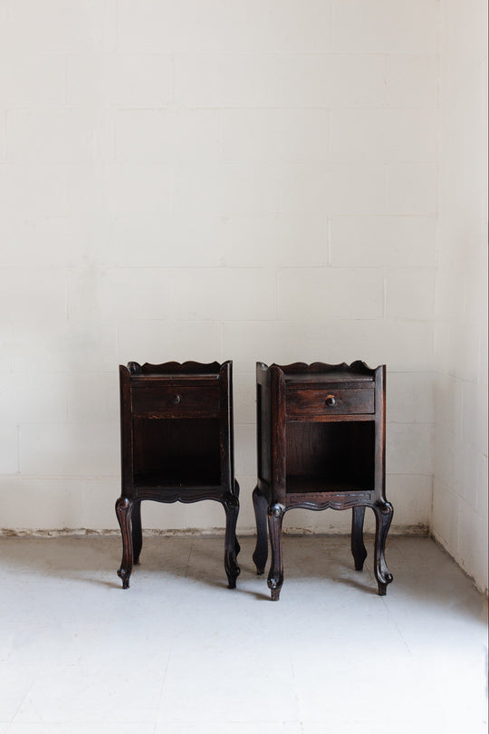 set of vintage french Louis XV style nightstand