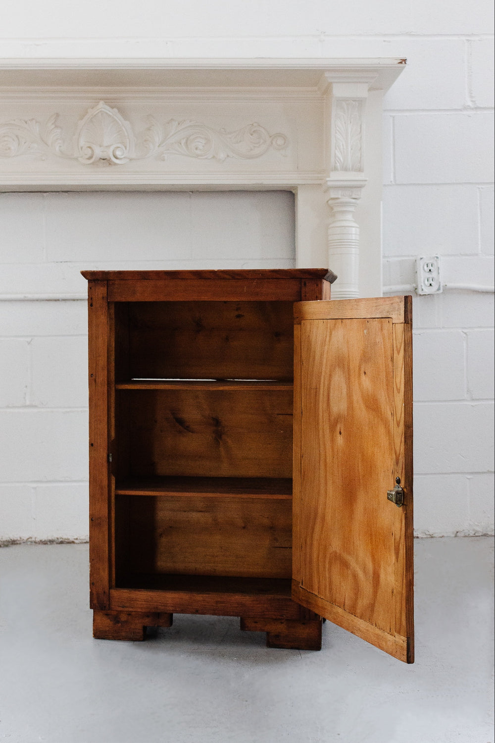 vintage french "petit meuble"