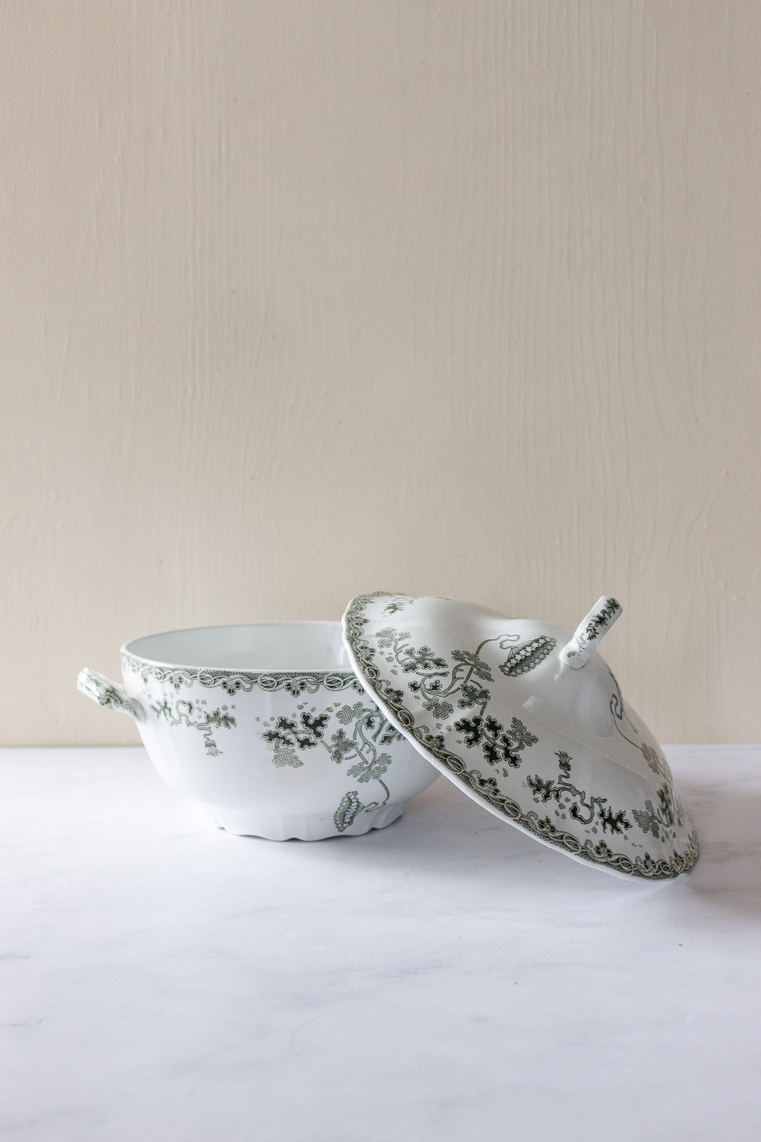 vintage french transferware soupière