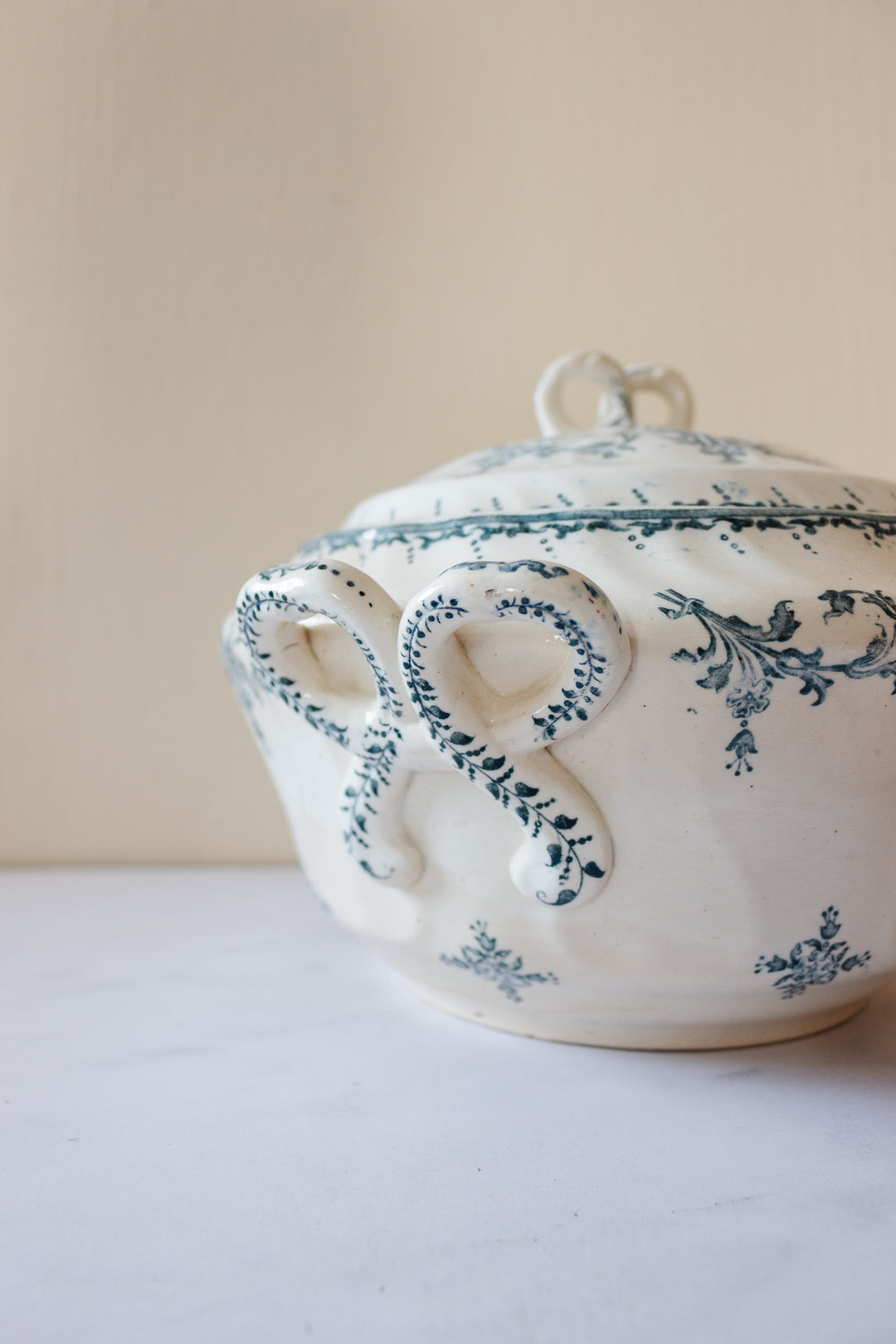 turn of the century french transferware soupière