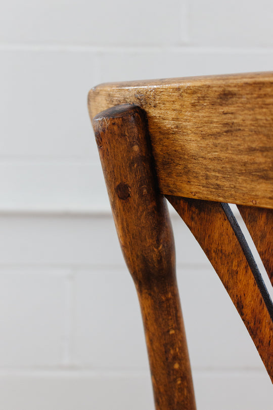 set of turn of the century Thonet no. 221 chairs