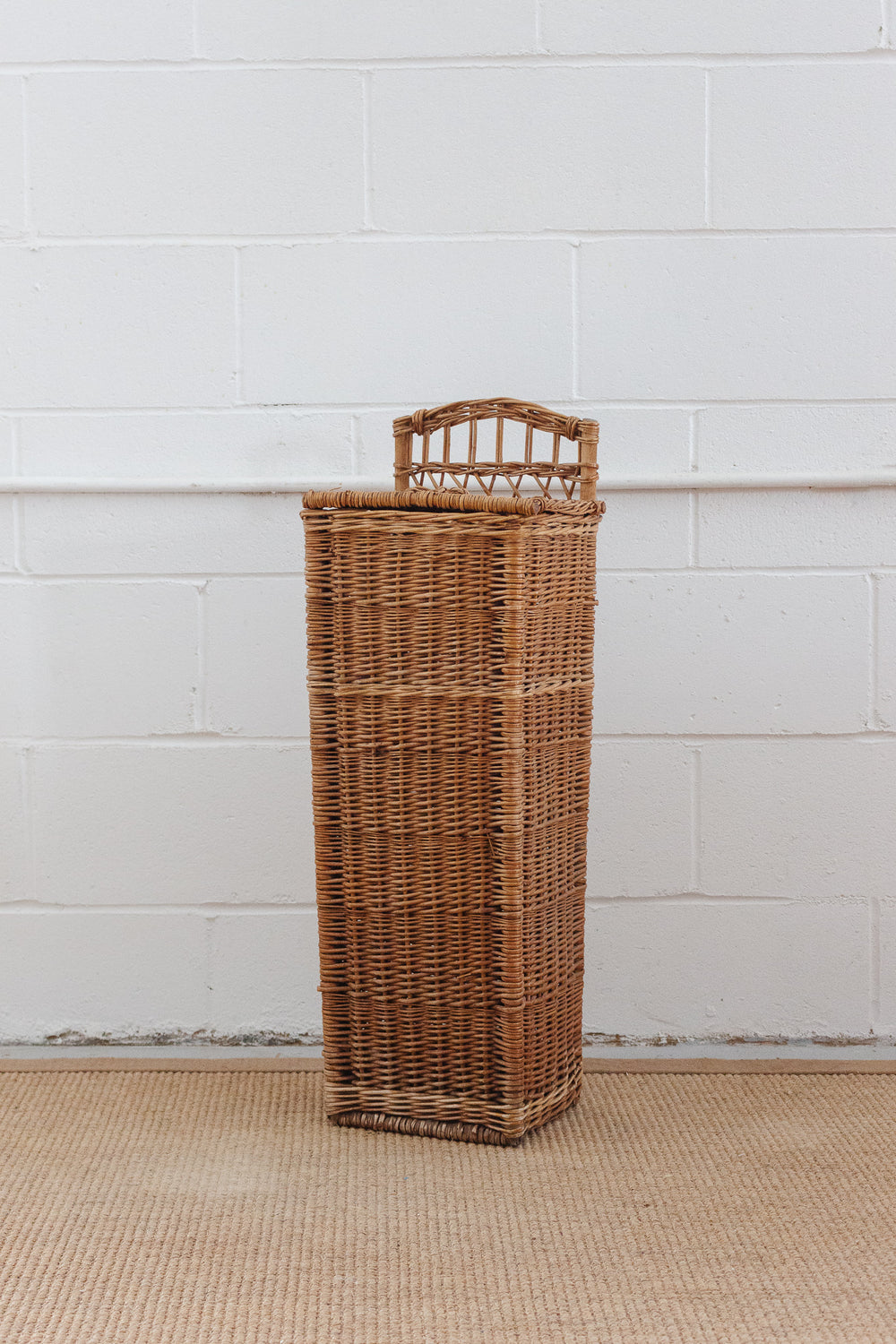 vintage french woven boulangerie baguette panier