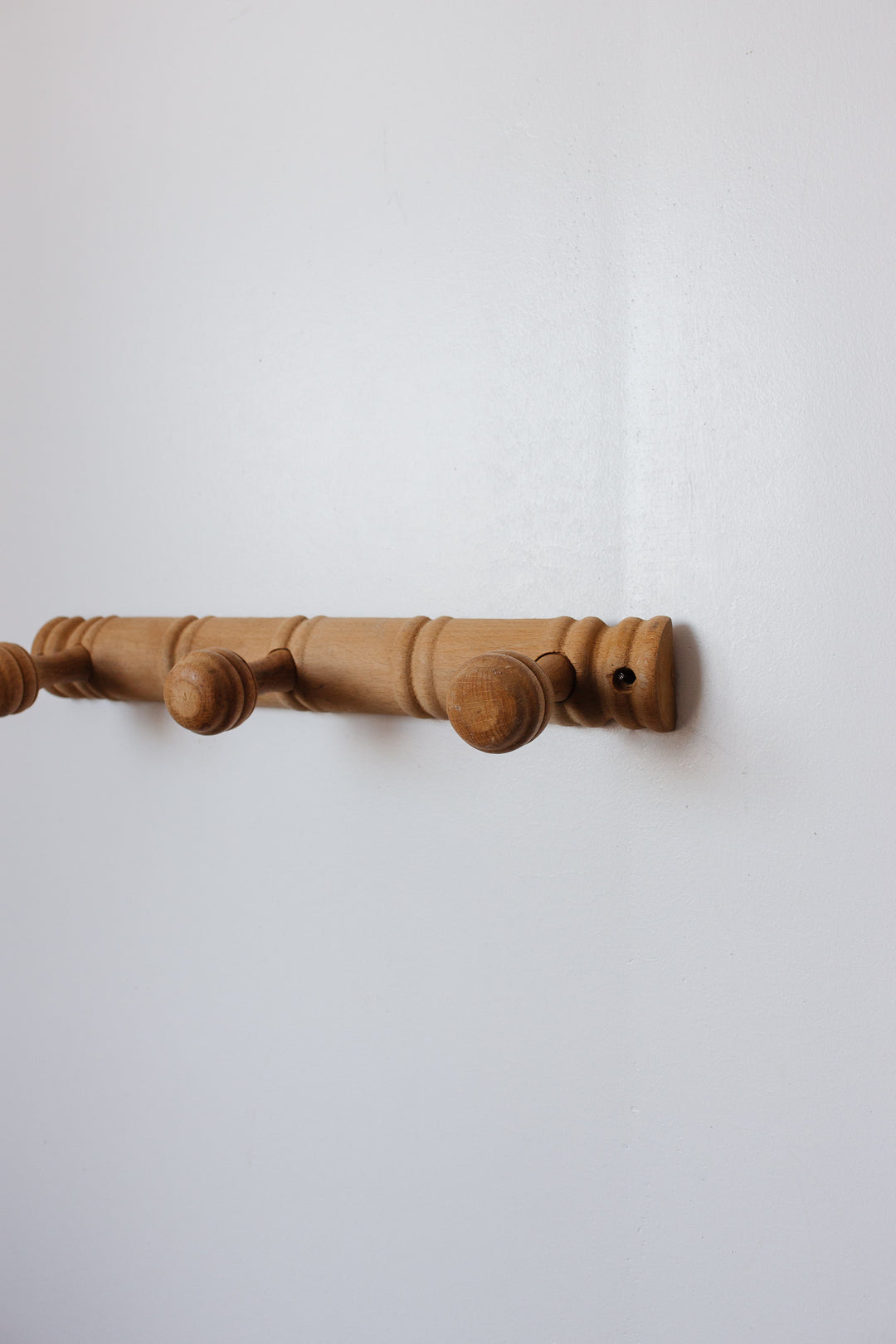 vintage french carved wood porte-manteau