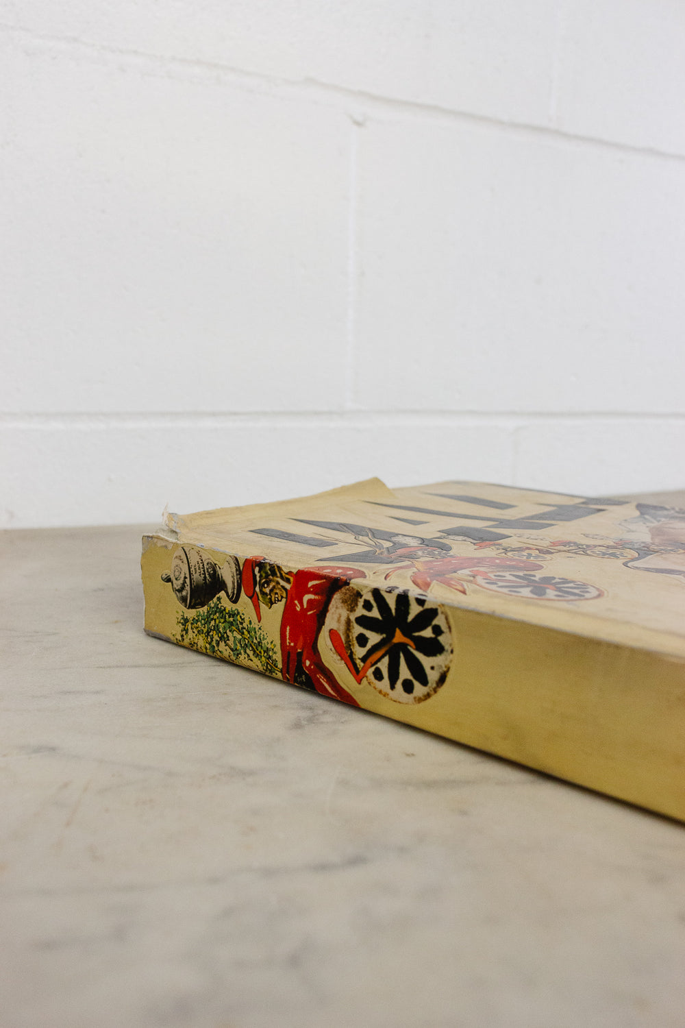 rare 1st edition salvador dali vintage cook book "les dîners de gala"