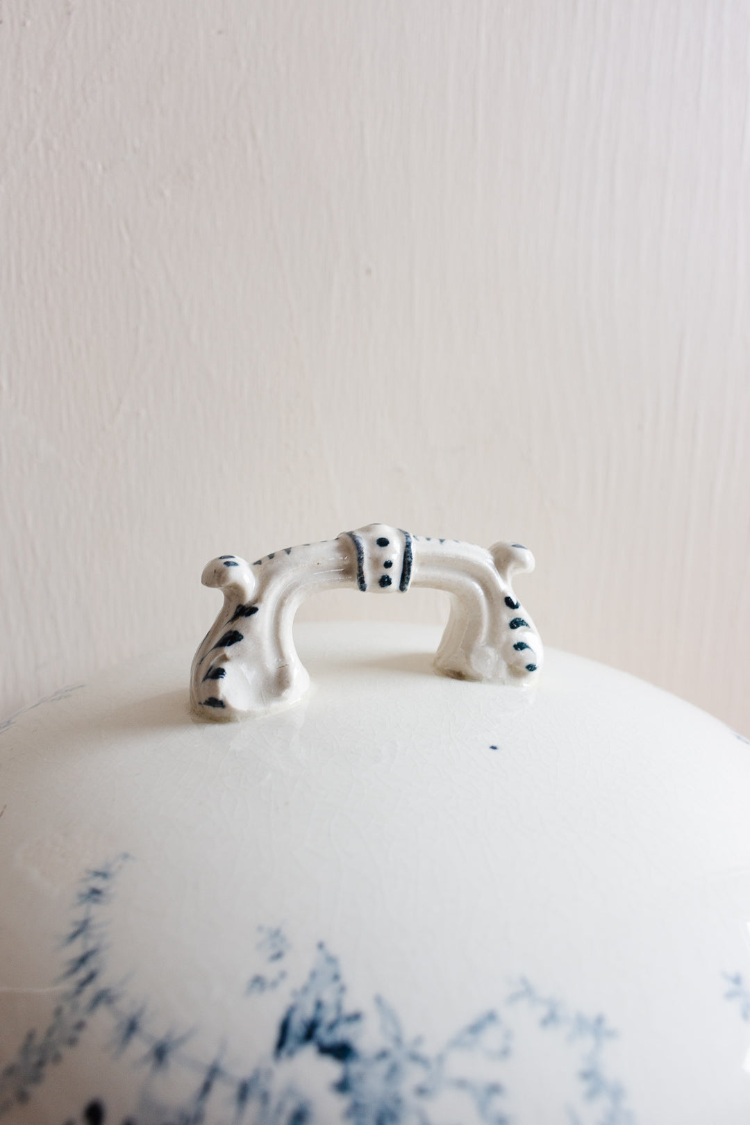 antique french transferware soupière