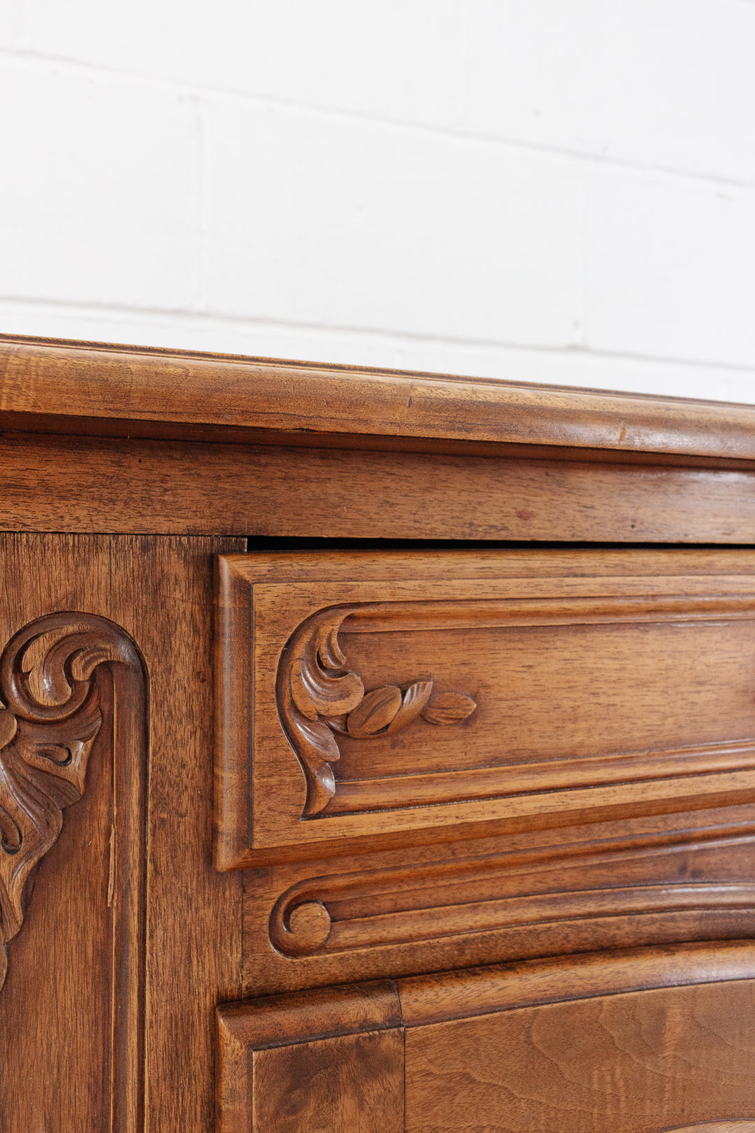 1930s French Louis XV style walnut sideboard