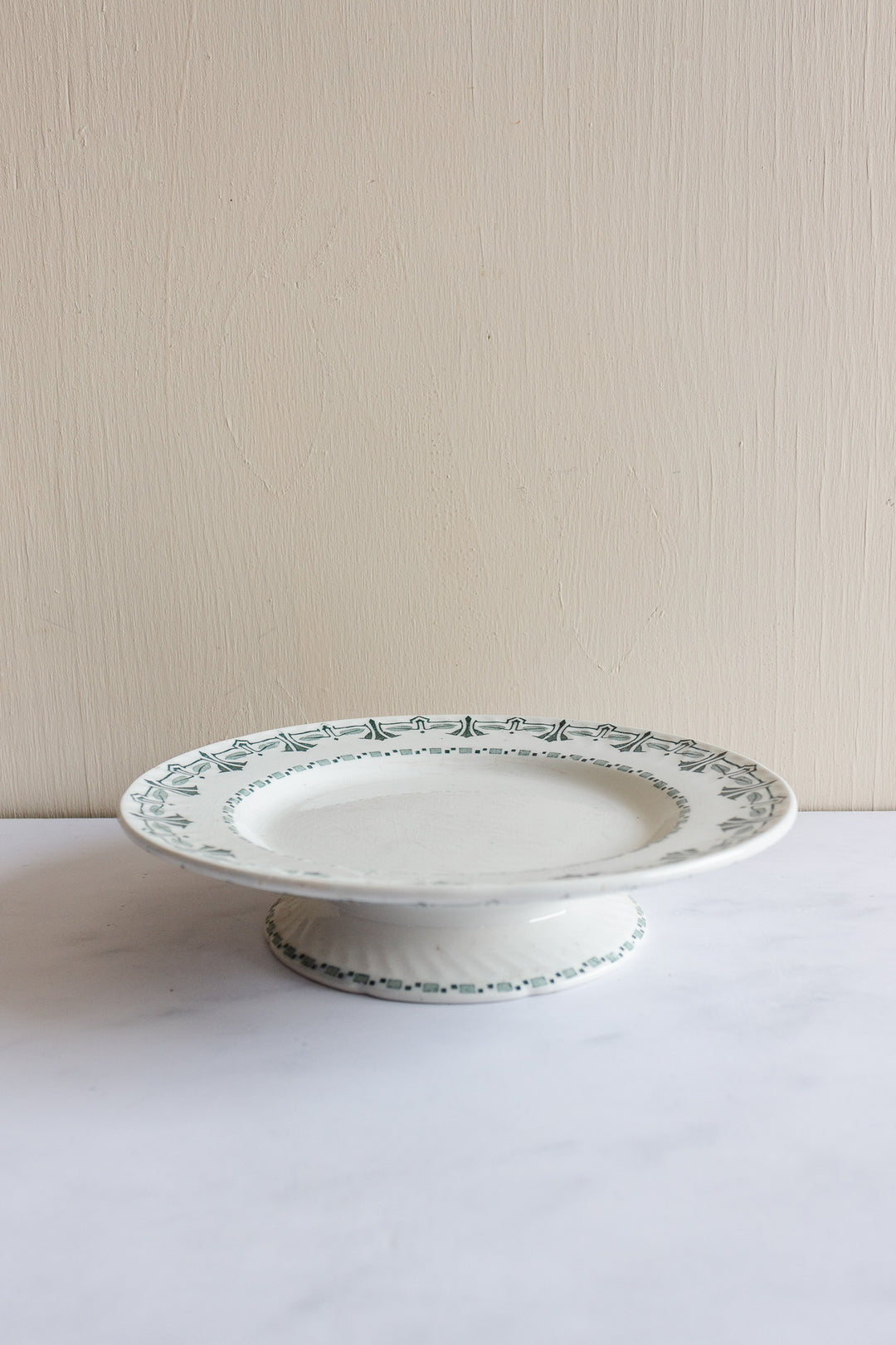 antique french "porcelaine de Gien" transferware cake stand