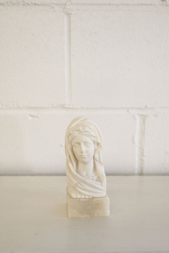 vintage italian alabaster busts