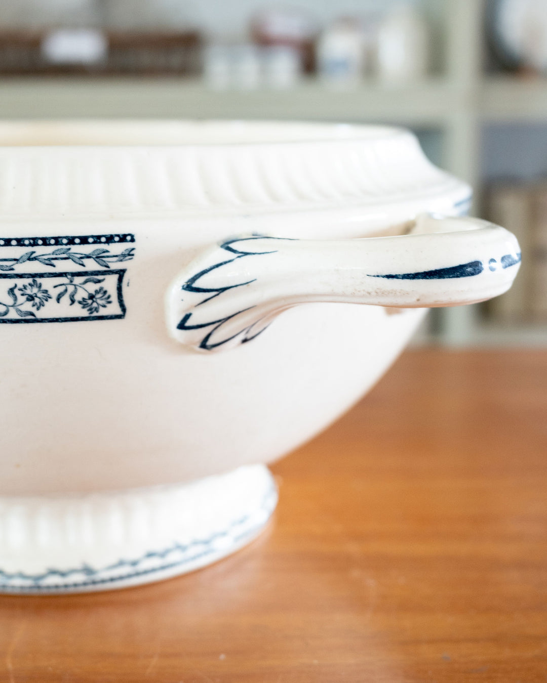 vintage french transferware "soupière"