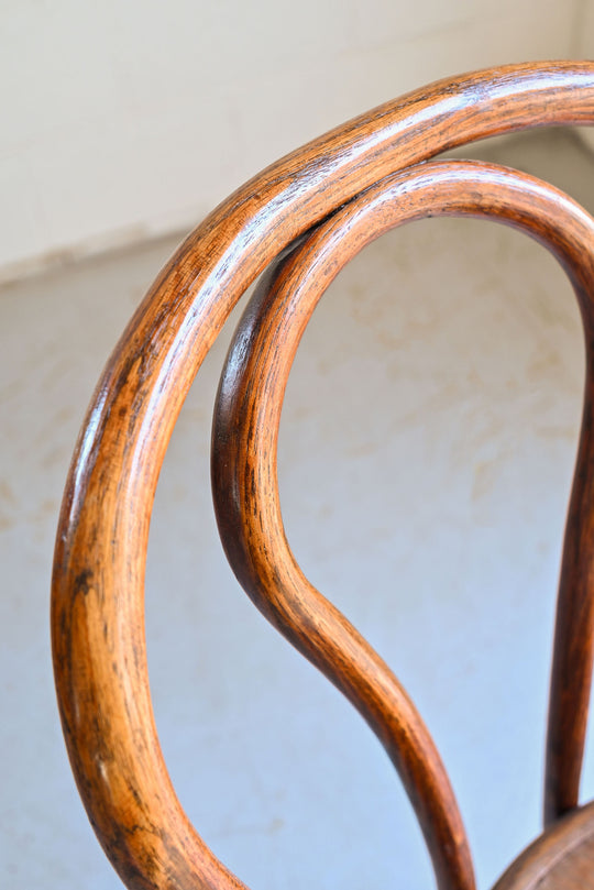 vintage bentwood bistro chair