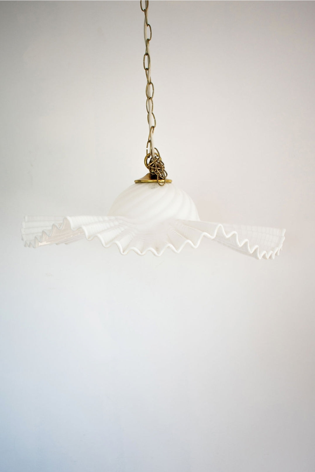 vintage murano glass ruffled pendant shade
