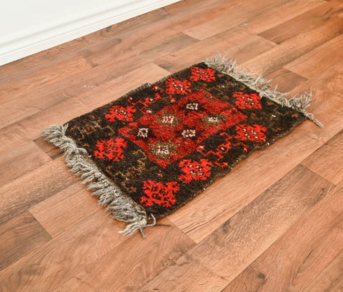 antique persian prayer rug