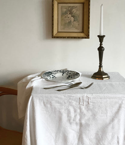 vintage French tablecloth & napkin set