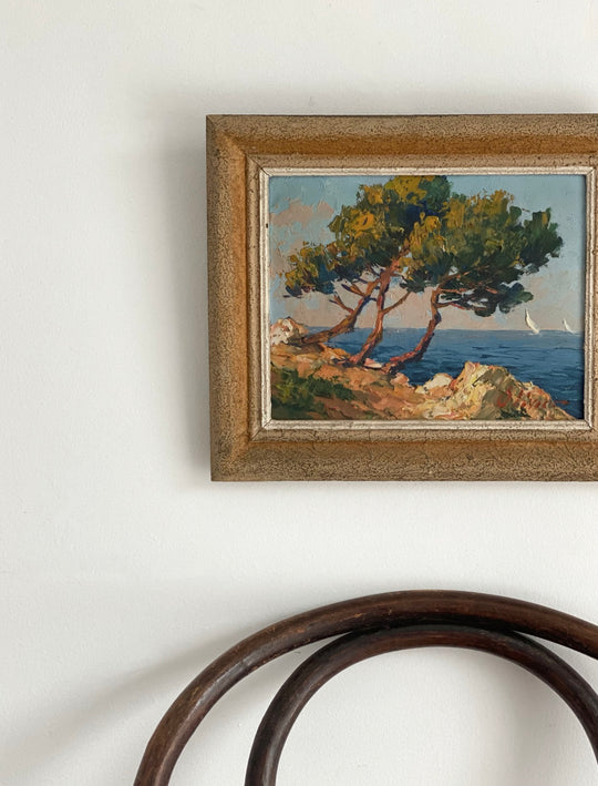 arbres sur une colline