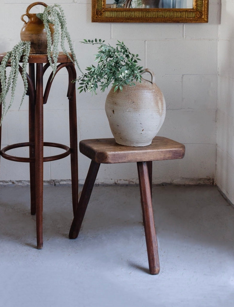 vintage french brutalist tripod stool – Joliette