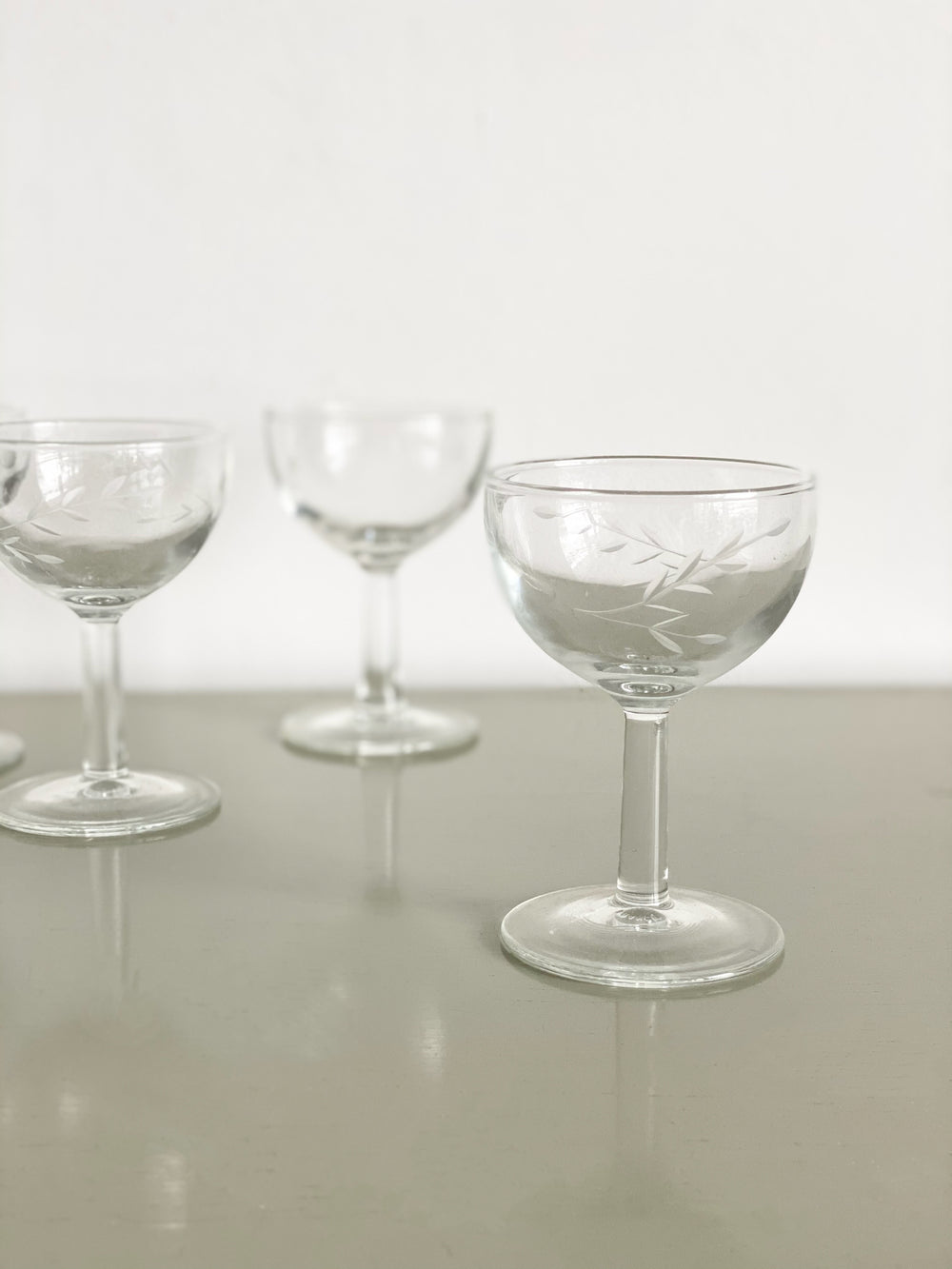 electic set of 5 vintage French digestif glasses