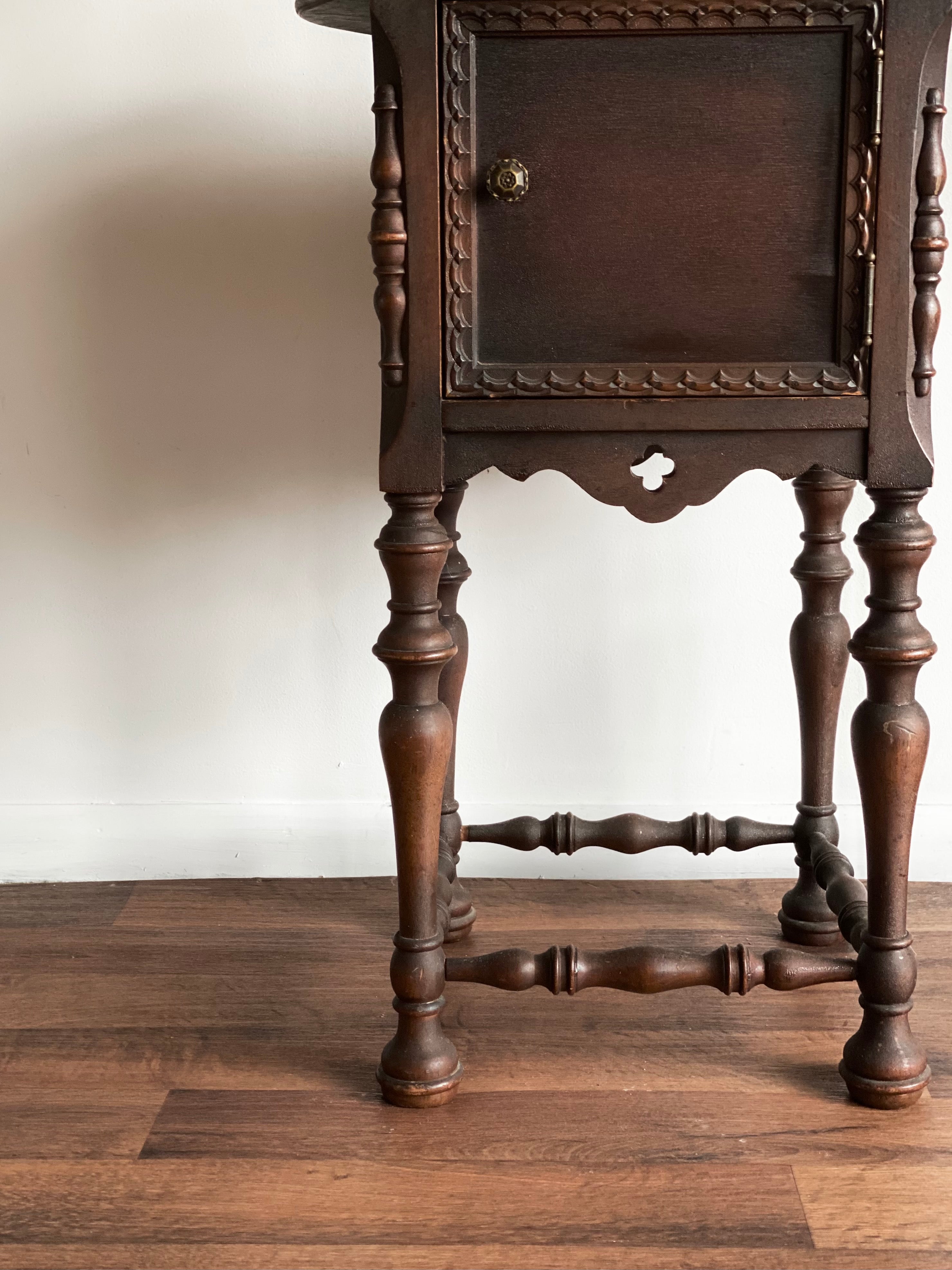 England製アンティーク 木製葉巻ケース Cigar Cabinet Antique Wooden Cigar Humidor Cabinet | eBay