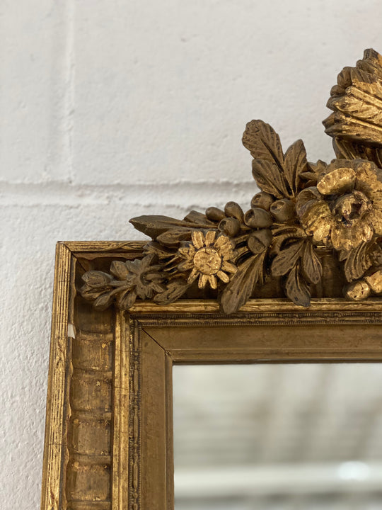 antique french Louis XV gilt wood mirror with cornice